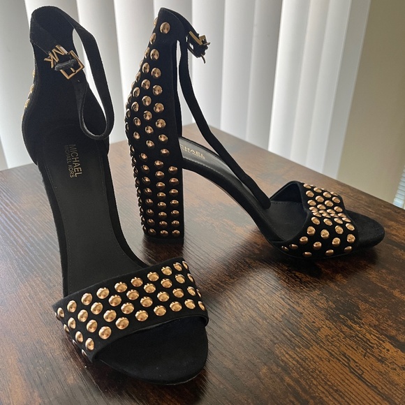 MICHAEL KORS LEELA STUDDED SUEDE SANDALS/HEELS - Picture 1 of 6